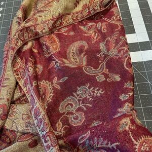 Pashima Scarf/Shawl with Red and Gold